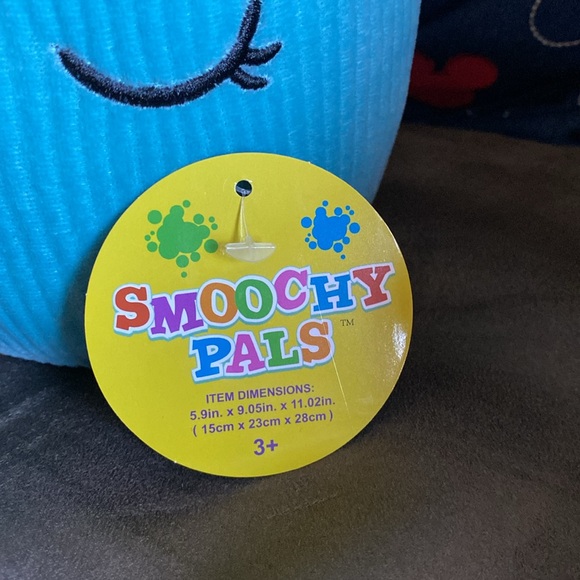 Smoochy pals plant - Picture 3 of 3